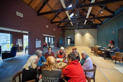 Geen daden maar woorden in nieuwe huiskamer van Herpen