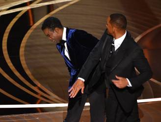 Will Smith verontschuldigt zich bij Chris Rock voor klap: “Onaanvaardbaar en onvergeeflijk”