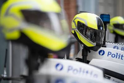 Un chauffeur de bus alcoolisé renverse une cycliste et poursuit sa route à Anvers
