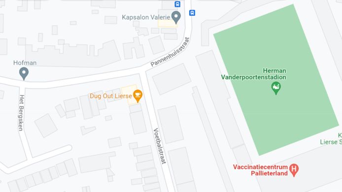 De Pannenhuisstraat blijft nog een tijdje afgesloten ter hoogte van de Voetbalstraat.