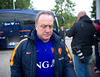 Advocaat: Spelen met twee spitsen was onlogisch geweest