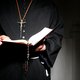 Katholieke kerk blokkeert benoeming van priester wegens oude melding van seksueel overschrijdend gedrag