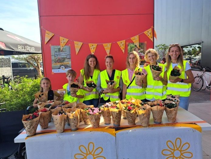 Vrijwilligers vatten tijdens het voorbije weekend op 12 verschillende plaatsen post in Sint-Niklaas
