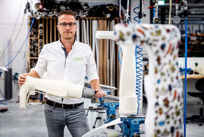 Dordts bedrijf Livit expert in prothese op maat Een slecht product betekent dat iemand langer in een rolstoel zit Dordrecht AD
