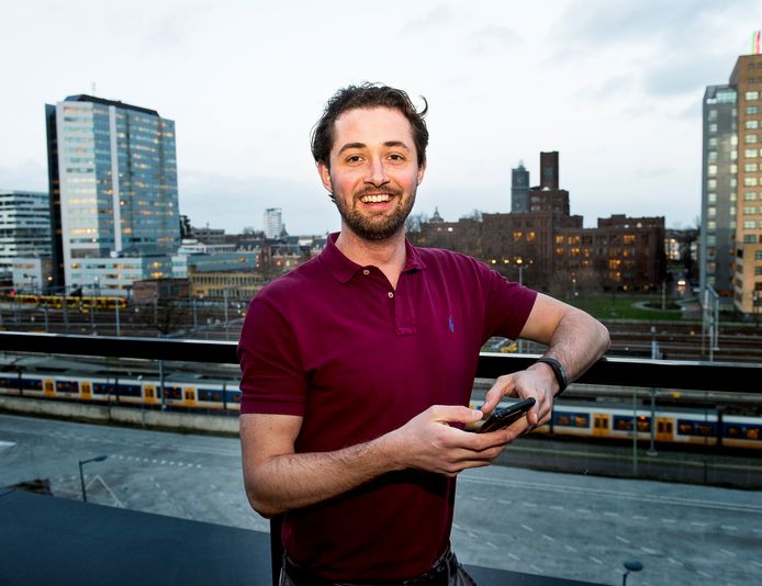 Jelle Koopman. Hij maakte ooit de appgroep 'Jelle' aan die inmiddels meer dan 300 Jelle's telt     Foto: Marnix Schmidt