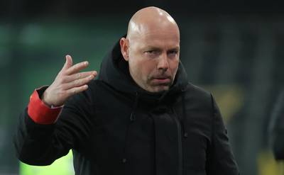 Anderlecht-coach Riemer spaart z'n spelers niet: “Ik ben beschaamd”