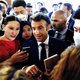 ‘Good cop, bad cop’: waarom Macron en von der Leyen op heel andere wijze onthaald worden in China