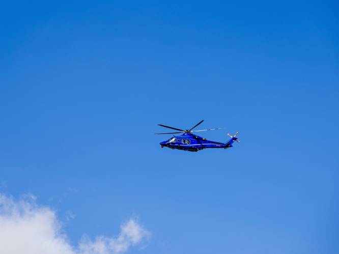 Politiehelikopter rukt uit voor verwarde man die in Zuid-Willemsvaart springt: ‘Acute hulpvraag’