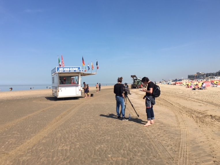Op het strand in Zandvoor Beeld Wim Boevin000