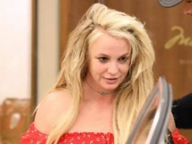 Manager Britney Spears: “Ze zal mogelijk nooit meer op het podium staan”