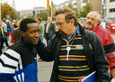 Frans Jacobs met de Keniaan Thomas Osano, die in 1995 en 1996 de Singelloop won.