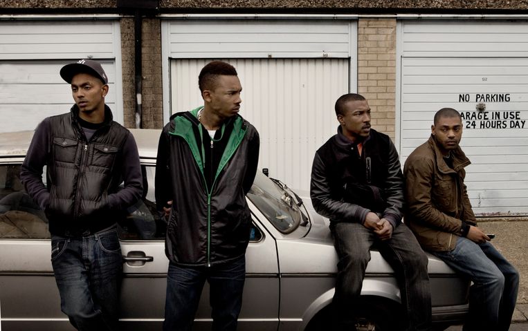 De cast van 'Top Boy' zet een intense prestatie neer. Beeld Freek De Groote