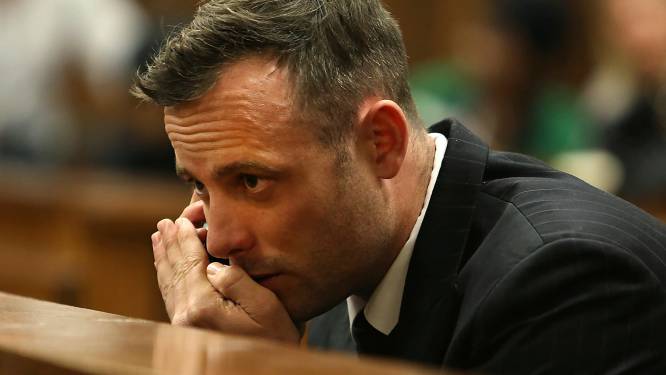 ‘Blade runner’ Oscar Pistorius komt niet eerder vrij na moord op zijn vriendin