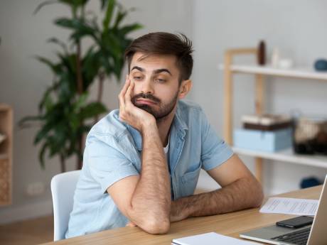 Een op vijf werknemers zag in 2020 (vrijwel) niemand tijdens het werk: ‘Mensen raken geïsoleerd’
