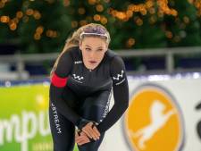Leerdam op haar gemak in schaatsbubbel: ‘Even niet wassen, koken en opruimen’