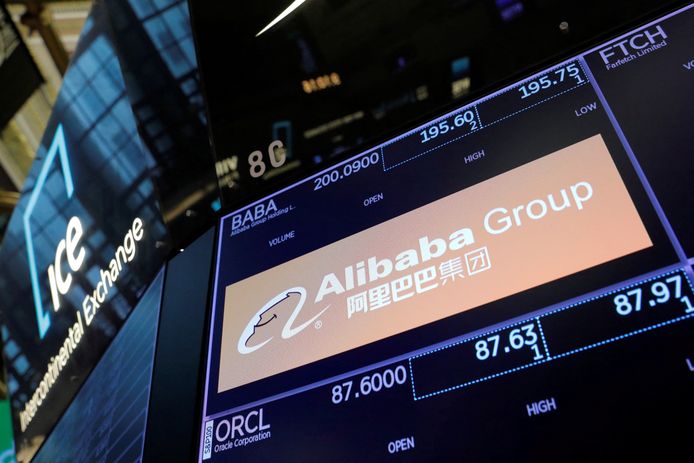 Het aandeel van Alibaba kelderde vrijdag alvast op de beurs van Hongkong met bijna 6 procent tijdens de handel.