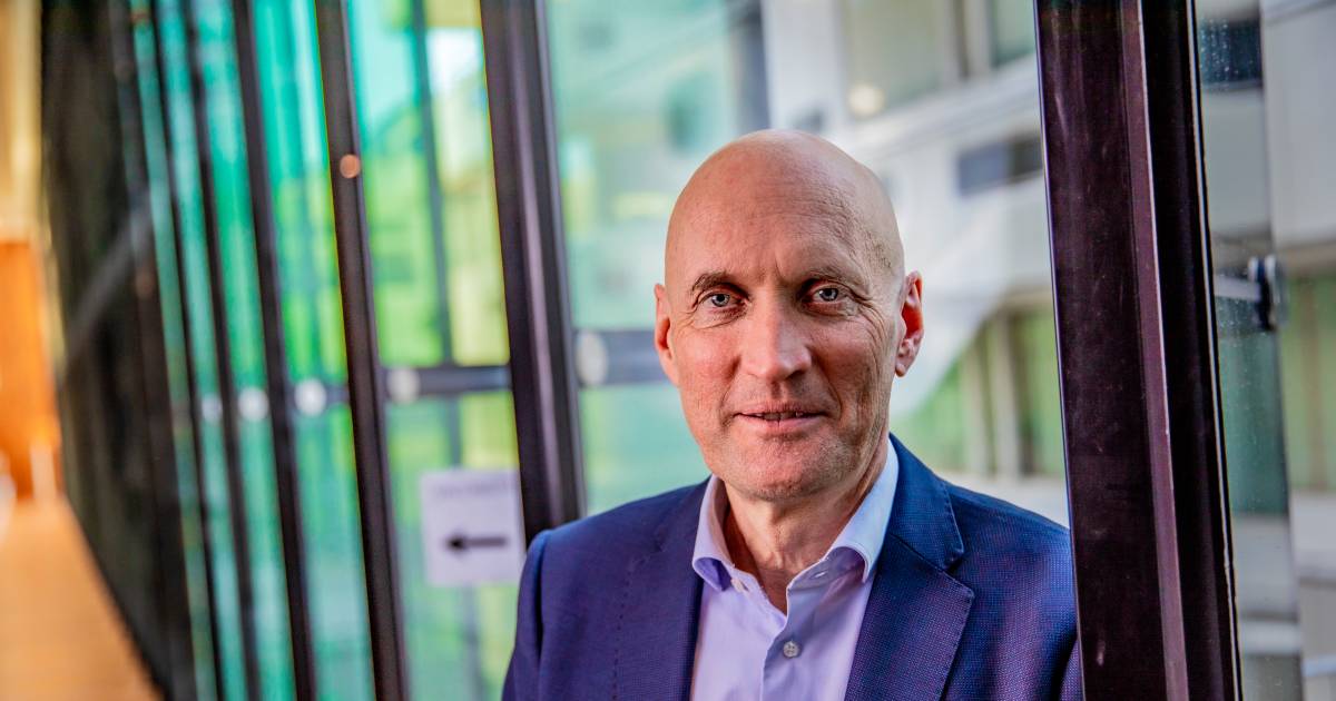 Ernst Kuipers Zoon Van De Plattelandsdokter Wijst Nu Ons Land De Weg Hardlopen Doe Ik Met Een Petje Op Veluwe Destentor Nl