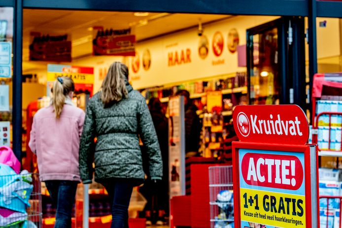 Onbekwaamheid omvang ontwikkelen Kruidvat weer grootste winkelketen van Nederland | Economie | AD.nl