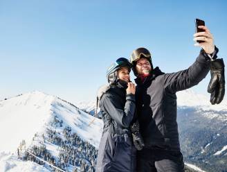 Een simpel telefoontje vanuit Zwitserland kost al snel 3 euro: zo vermijd je een torenhoge gsm-factuur op skivakantie