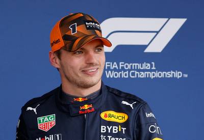 Verstappen obtient la pole au GP du Japon, mais est menacé par une pénalité