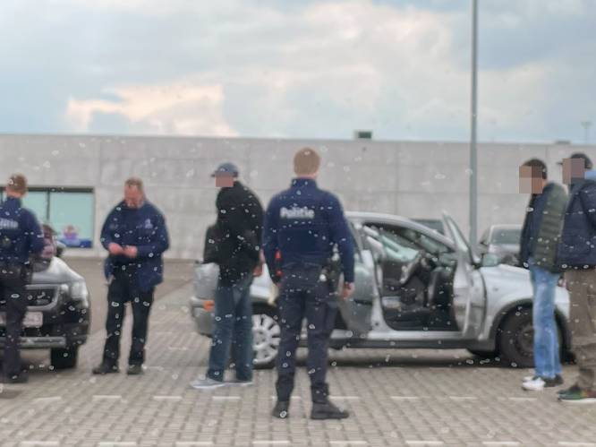 Drie personen aangehouden voor winkeldiefstal aan Delhaize in Holsbeek