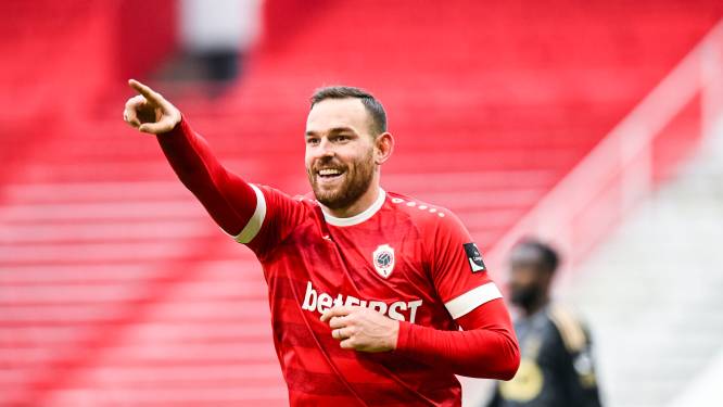Ossenaar Vincent Janssen maakt naam als topscorer van België: ‘Hij is echt een van de beste spelers in de competitie’