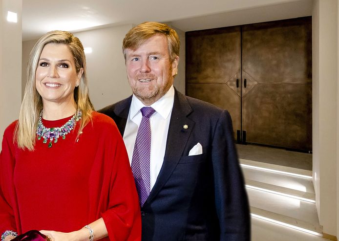 Koning Willem-Alexander en koningin Máxima en de toegang van de nieuwe grafkelder.