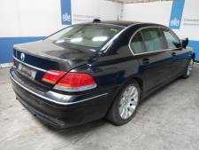 Waarom je voor deze BMW eigenlijk een vrachtwagenrijbewijs moet hebben