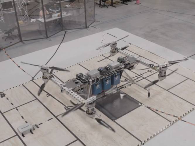 Boeing onthult autonome drone die ruim 225kg aan vracht kan vervoeren