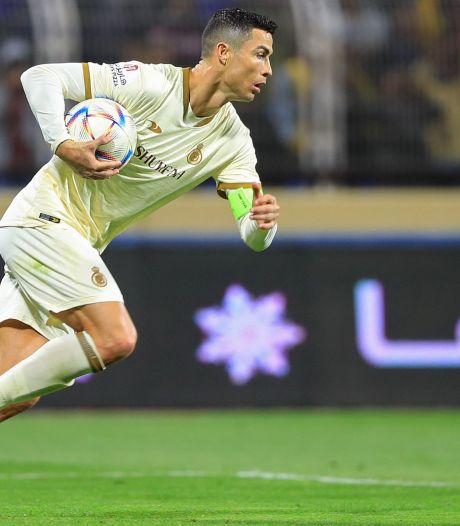 Un premier but sous ses nouvelles couleurs: Cristiano Ronaldo offre un point à Al-Nassr sur penalty