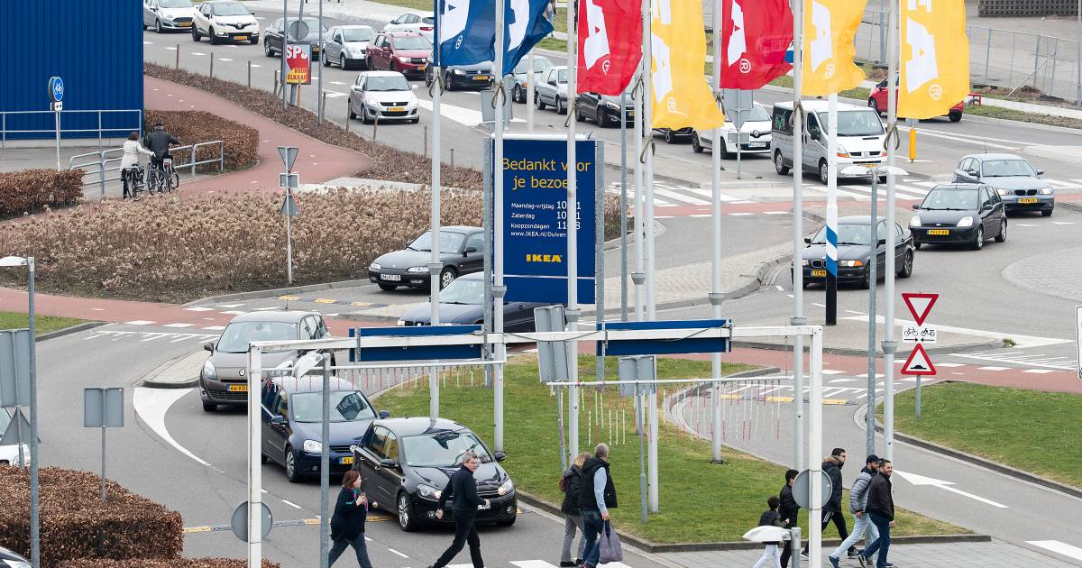 duiven pakt verkeersdrukte aan bij ikea en loods 5 maar we moeten ook accepteren dat het af en toe druk is duiven gelderlander nl