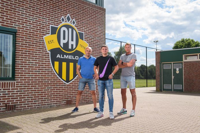 Peter Woldendorp, Tim van Vlijmen en Roy Knobben (v.l.n.r.) zetten met PH in op kwaliteit van trainingen en organisatie met de jeugd.