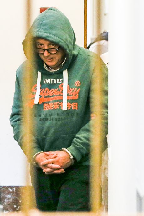 La détention du beau-fils et meurtrier de la baronne "Mimi” de nouveau prolongée d’un mois