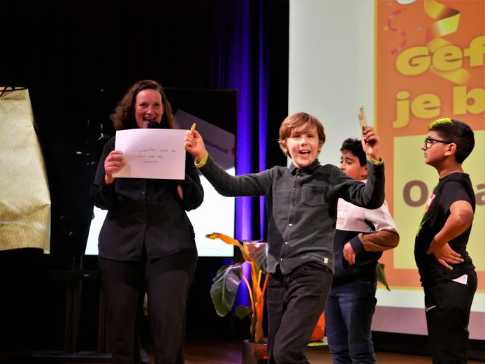 Oscar Vermeiren (9) is blij gewonnen te hebben.