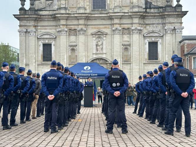 76 nieuwe Flikken leggen eed af bij de Gentse politie: “Gentse Flik ben je niet voor even, maar voor het leven”
