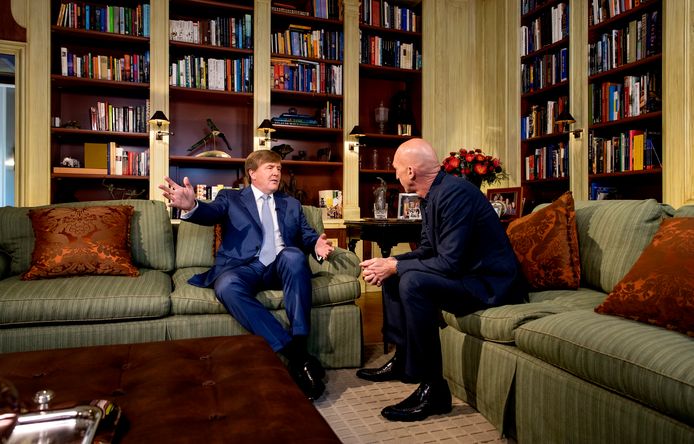 Koning Willem-Alexander wordt geïnterviewd door Wilfried de Jong op de Eikenhorst ter gelegenheid van zijn 50ste verjaardag.