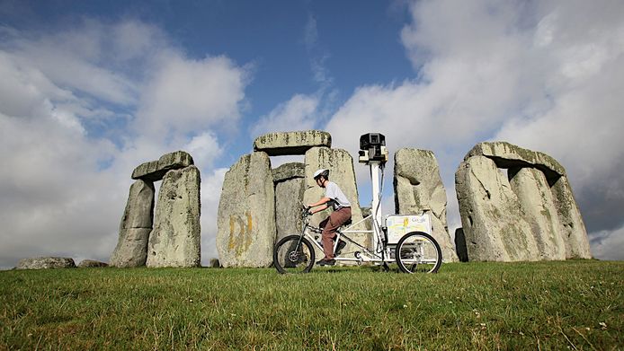 Met een custom driewieler legde Magdalena Filak Stonehenge vast.
