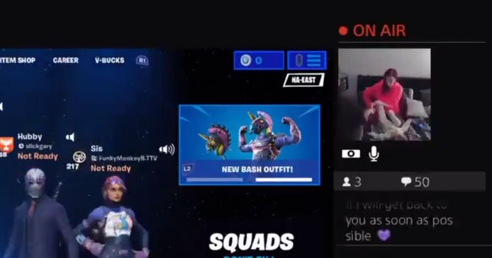 Une Canadienne Filmee En Train De Malmener Son Bebe Parce Qu Il L Empeche De Jouer A Fortnite Monde 7sur7 Be