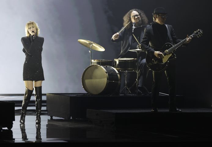 Geike Arnaert vertegenwoordigde ons land met Hooverphonic