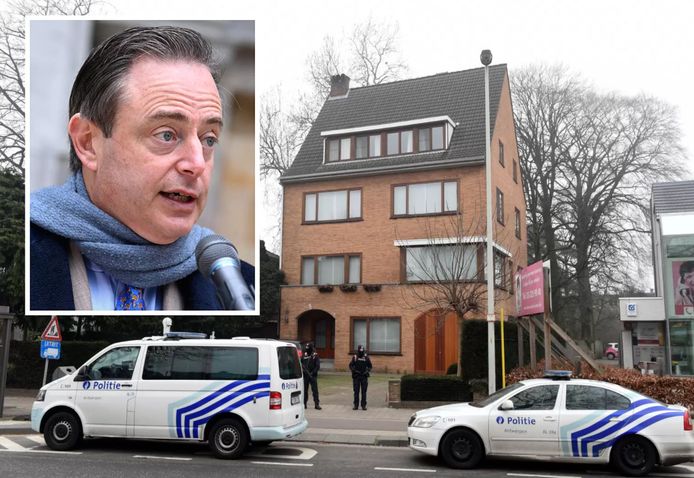 De woning van Antwerps burgemeester Bart De Wever (N-VA) kreeg in de afgelopen jaren verschillende keren permanente politiebewaking, zo ook in 2015 (foto).