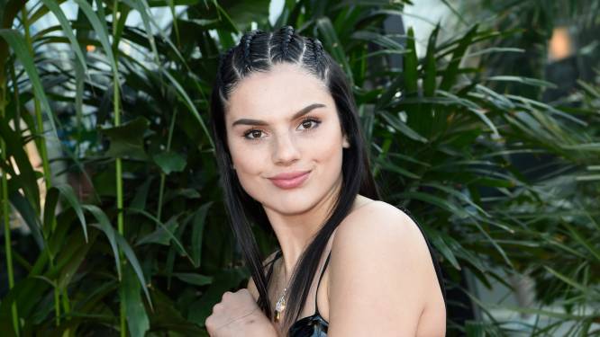 Winnaar Love Island is nieuwe vriend Famke Louise en Sylvie draagt hoge split