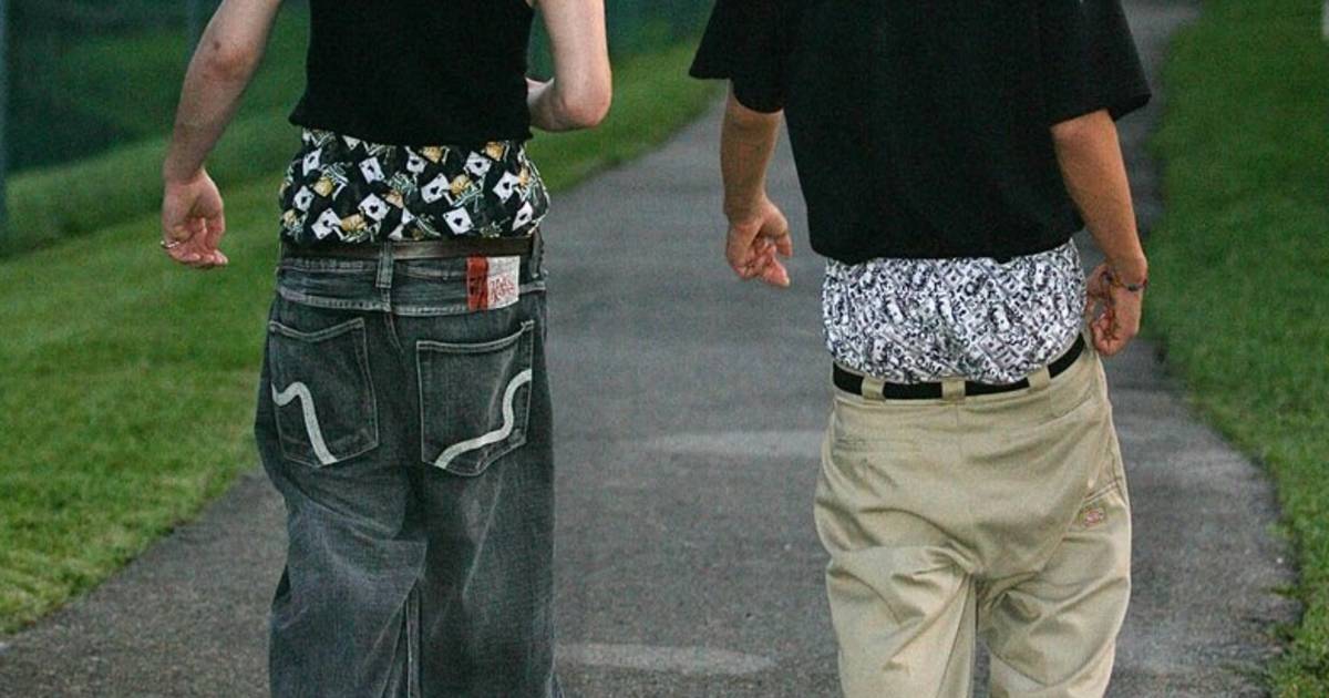 Interdiction de porter un pantalon baggy en rue | Insolite | 7sur7.be