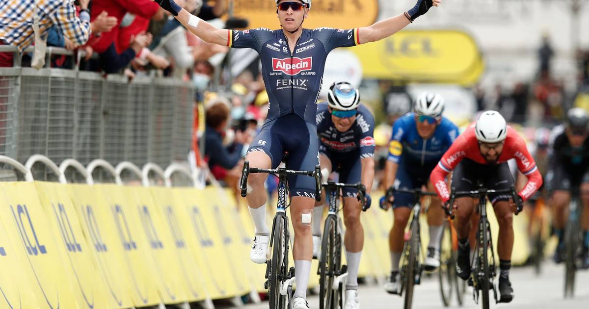 Complete chaos in de Tour: Merlier sprint naar winst en ...