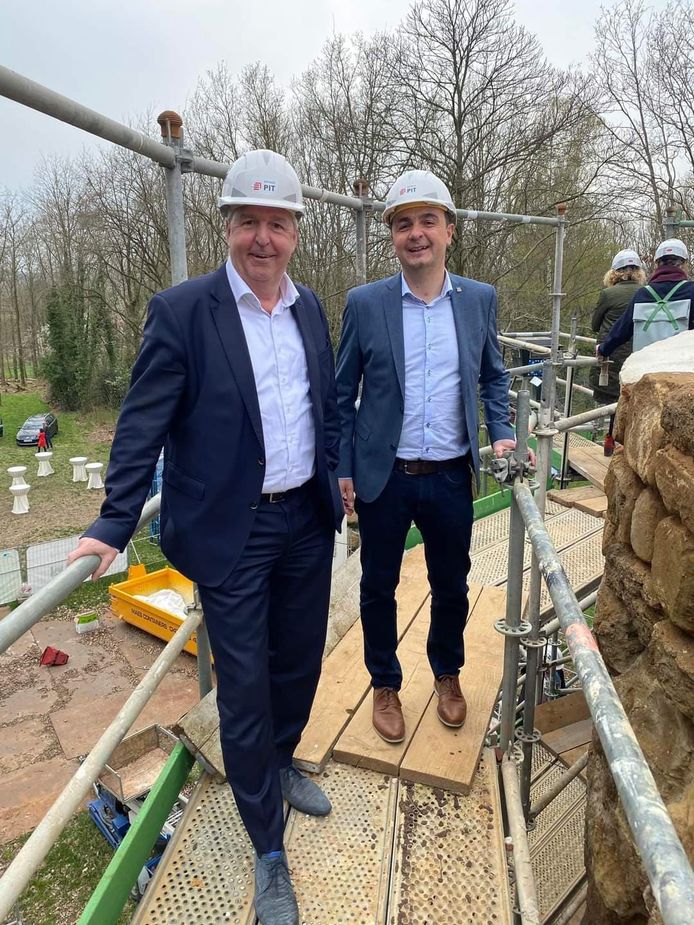 Gouverneur Jan Spooren bracht bezoek aan Begijnendijk.