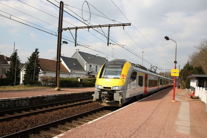 Het station van Sint-Genesius-Rode.