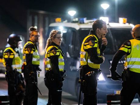 Politiebonden bereiden werkonderbrekingen voor: ‘Tijd dat onderbezetting zichtbaar wordt’