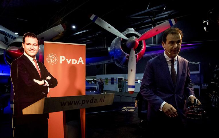 De nieuwe PvdA-leider Lodewijk Asscher sprak zaterdag de leden toe in het Aviodrome in Lelystad. Beeld anp