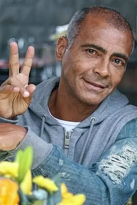 Wat bezielt Romário (58) om weer te gaan voetballen? ‘Soms lastig zonder roem en aandacht te leven’