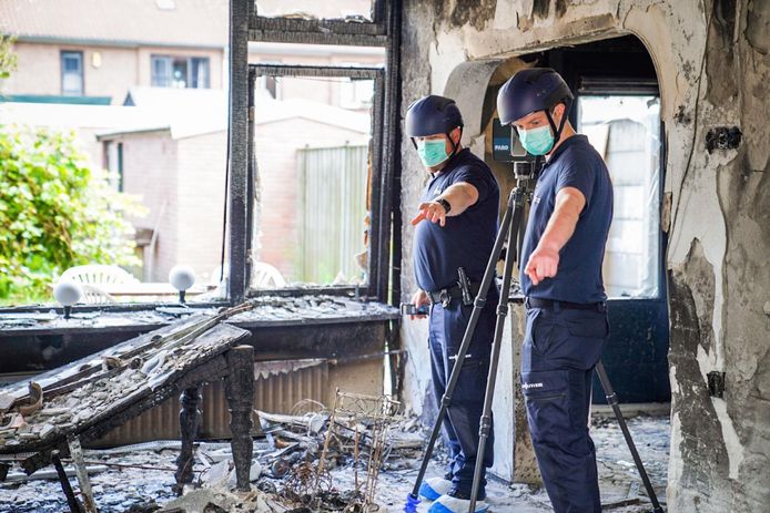 Onderzoek woning Moreelselaan in Eindhoven.