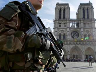 Tweede stel opgepakt na vondst gasflessen in Parijs